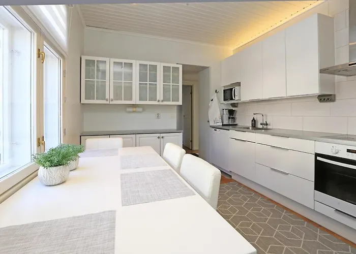 And Private House In Center