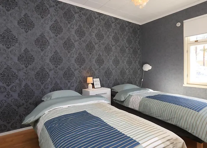 And Private House In Center Ferienhaus