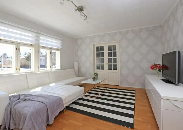 Ferienhaus And Private House In Center